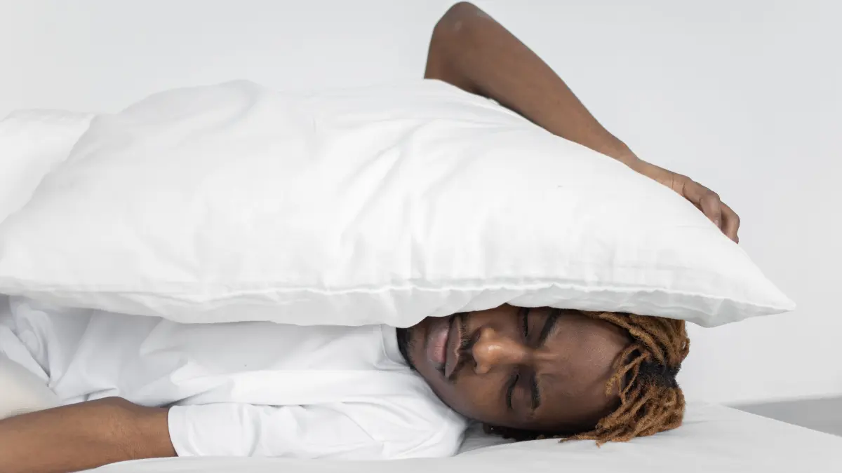 Sleep Schedule Berantakan karena Piala Dunia 2026? Ini Cara Tetap Produktif! (Source: Pexels)