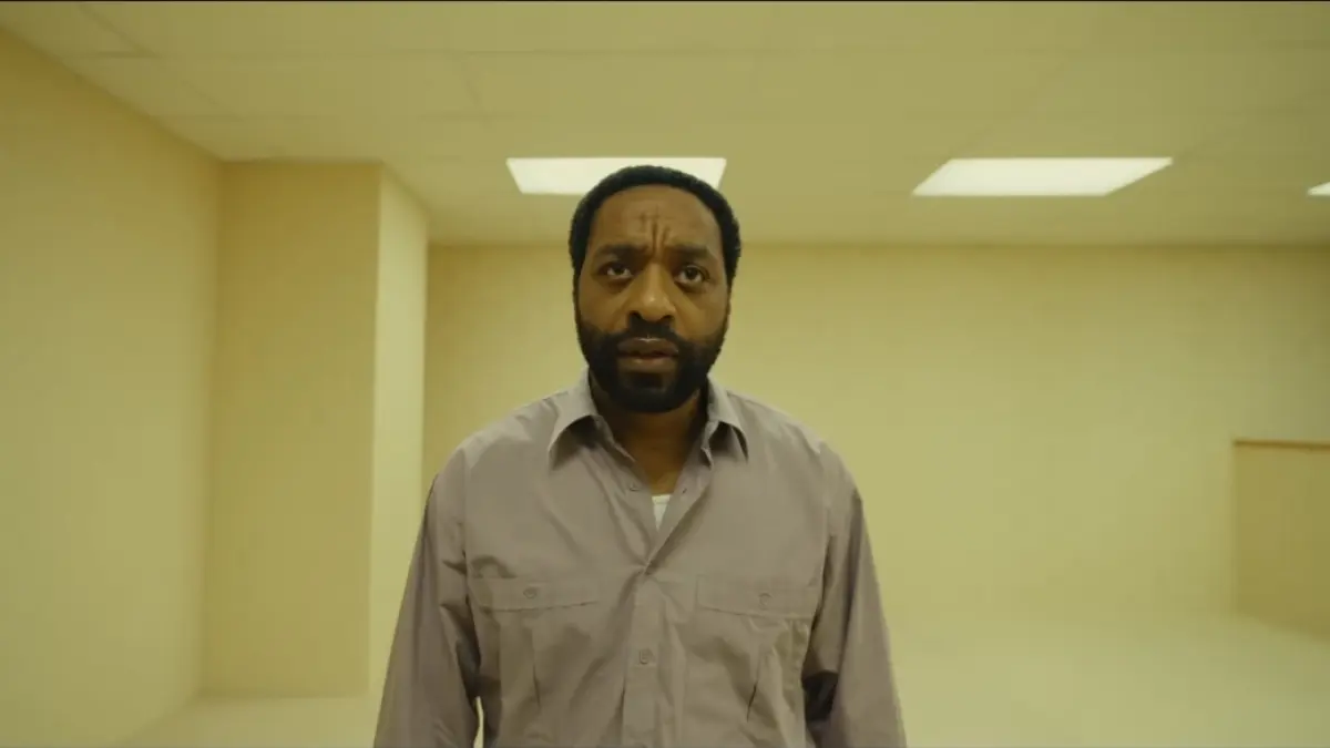 Pecinta Liminal Space Merapat! Ini 5 Rekomendasi Film Vibe The Backrooms (Source: Youtube)