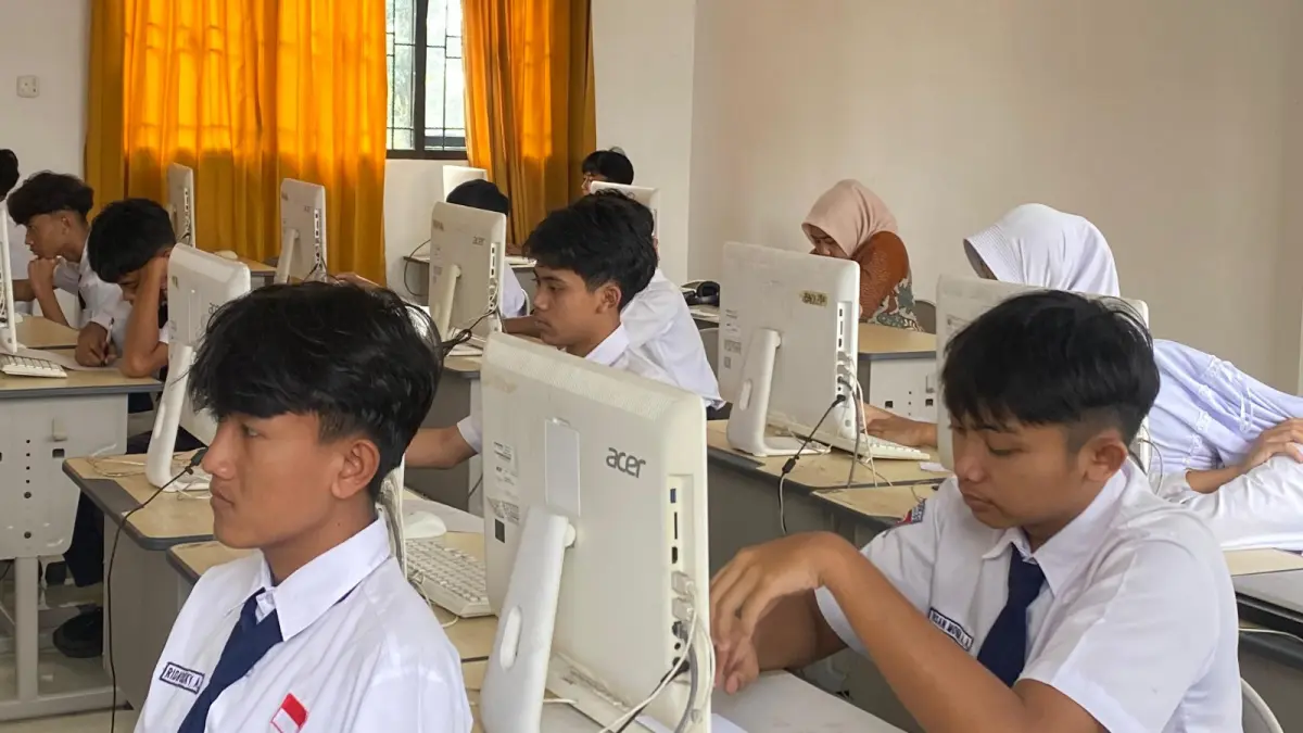 FOKUS: Siswa SMP Negeri 3 Batu mengikuti pelaksanaan Tes Kemampuan Akademik (TKA) beberapa waktu lalu