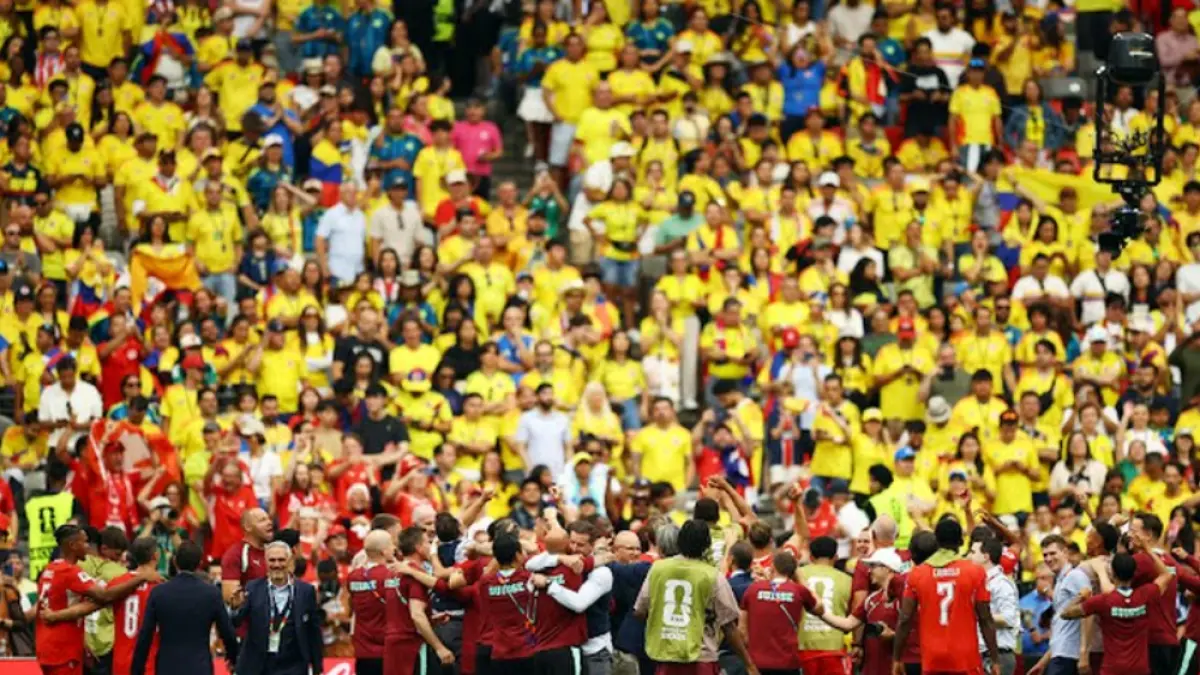 Euforia usai laga Swiss vs Kolombia berakhir dengan skor 0-0. (Google).