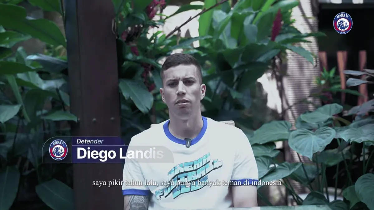 Diego Landis dalam Sebuah Interview. (Sumber: Youtube/@Arema FC Official TV)