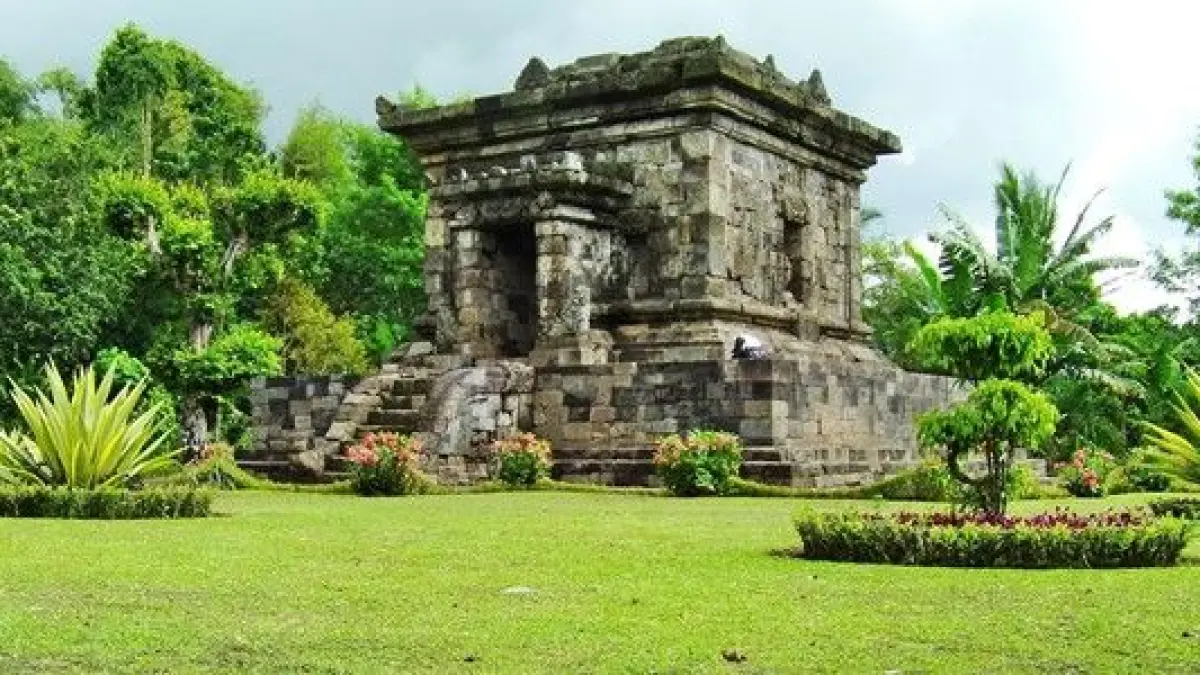 Candi Badut Jawa Timur (Foto: Pinterest)