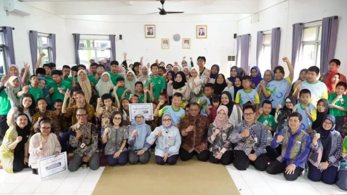 Menteri PPPA bersama Anak-Anak PSBN Cahaya Batin Jakarta Timur. (Sumber: Antara News)