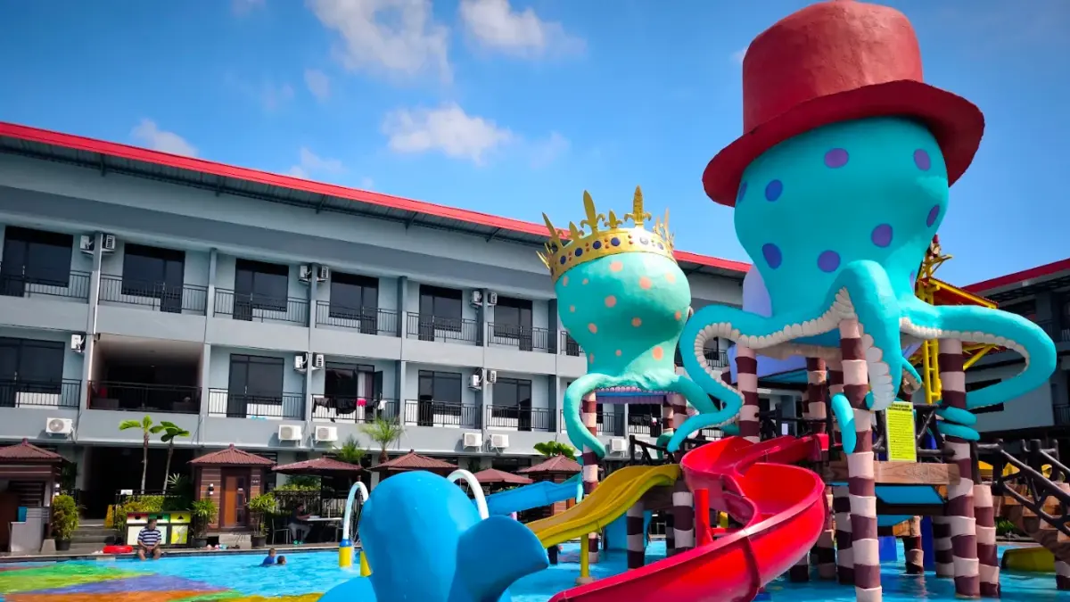 Kolam Renang Batu Wonderland Water Resort (Foto: Nisha Zitrah)