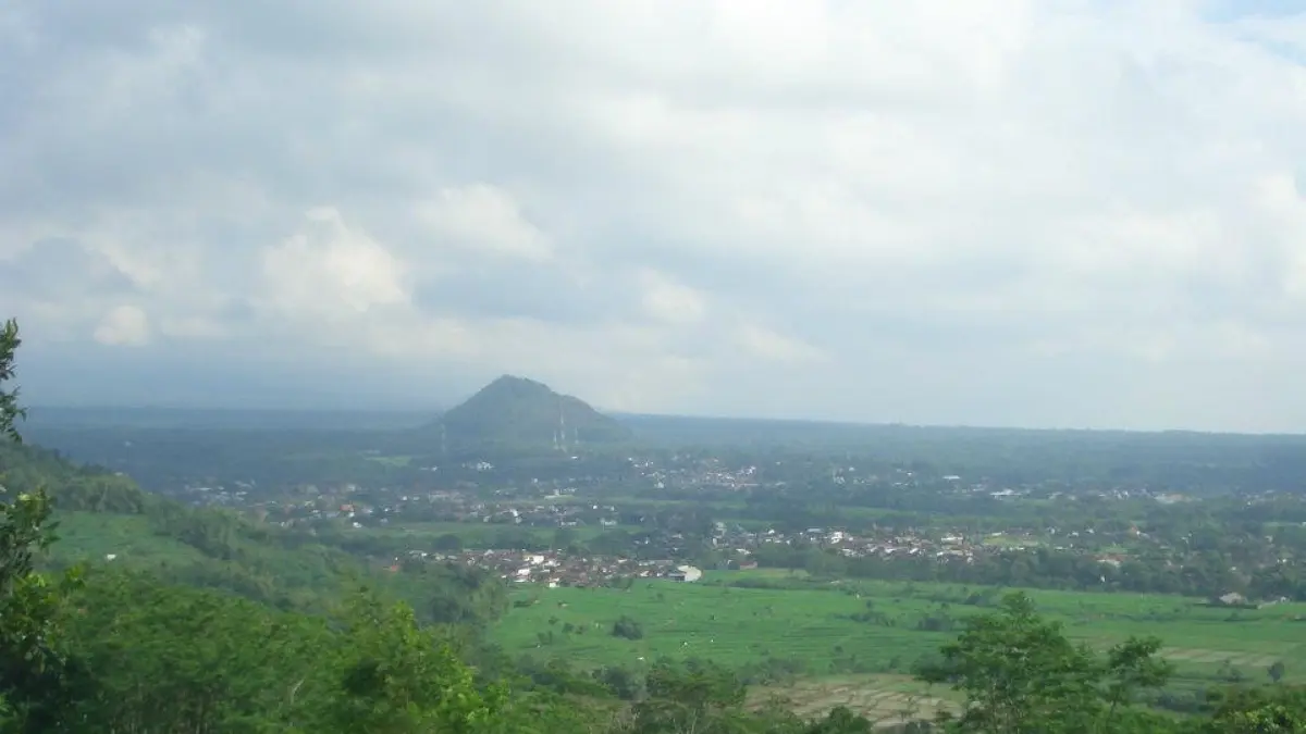 Gunung Wedon yang terletak di perbatasan Kabupaten Malang dan Pasuruan (Istimewa)