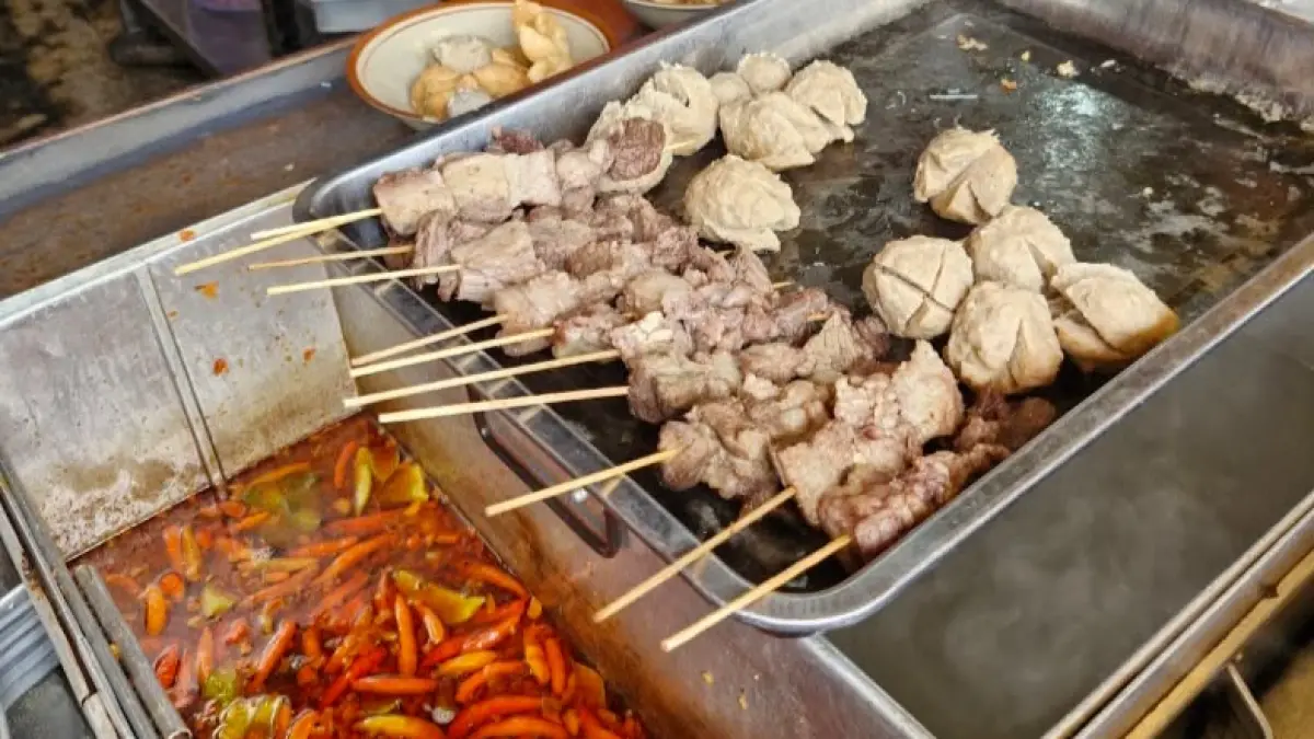 Bakso Urat Mbah Man. (Foto: google maps review)