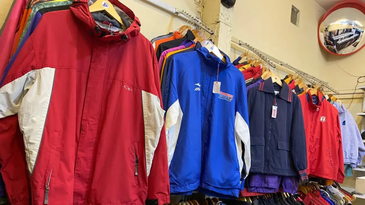 Toko baju trifting di Kota Batu, Jeandonna Thrift Store (Google Maps/Jeandonna Thrift Store)