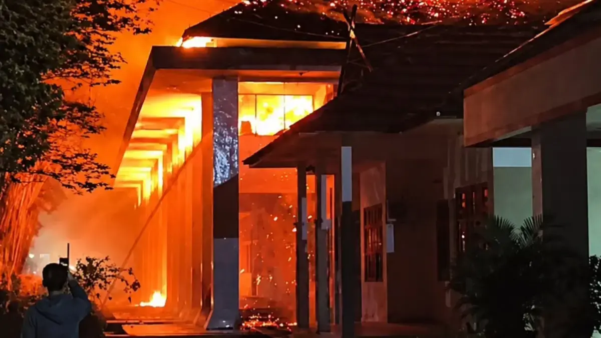 Kebakaran Gedung Biro Kesra Kalteng.