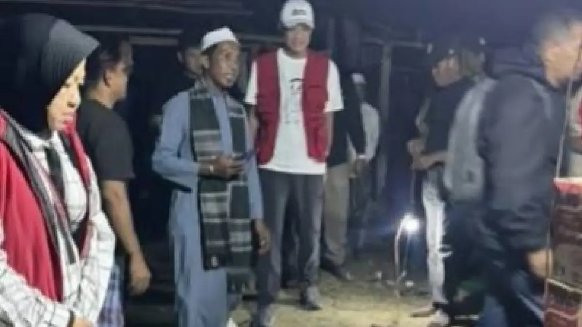 Ganjar dan Risma saat berkunjung di NTT. Sumber: Instagram.