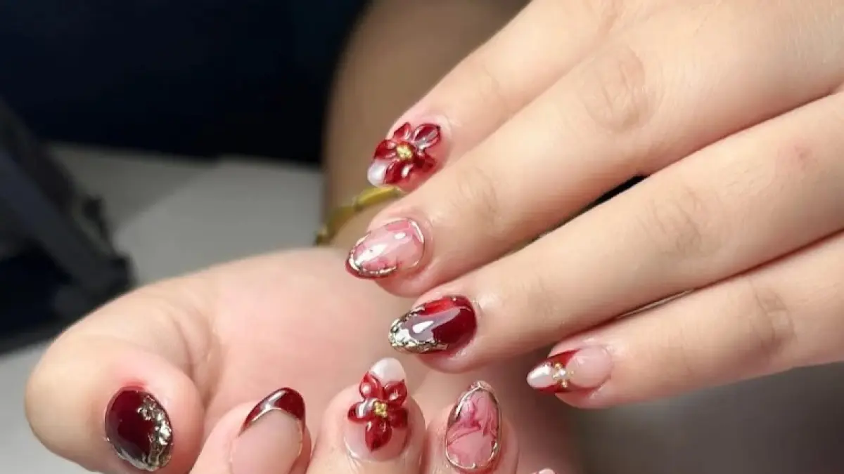 Yoena Nails yang di Martabe Regency No.B-15, Junrejo, Kec. Junrejo (Google Maps/Yoena Nails)
