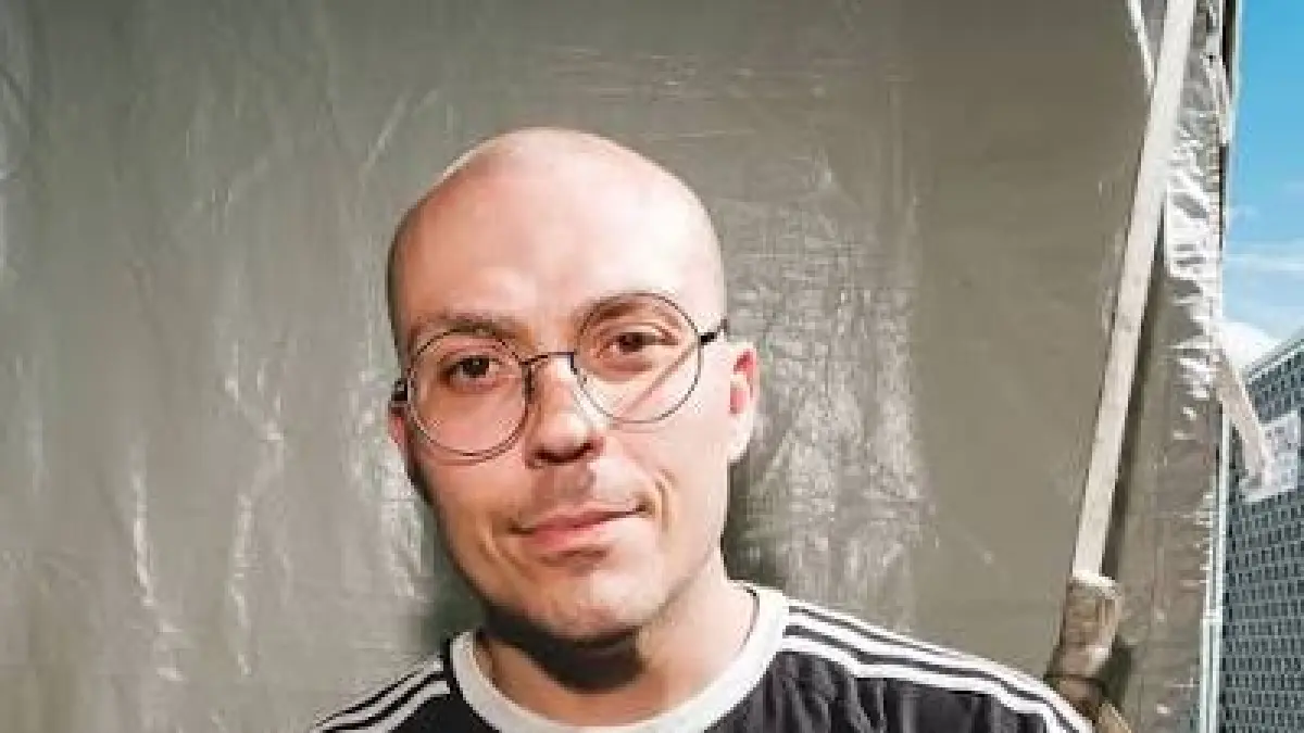 Fantano the needle drop (sc:Emilioherce)