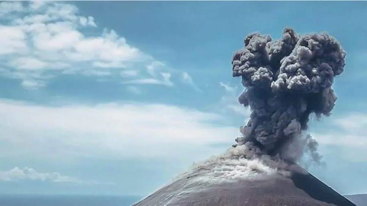 Gunung Anak Krakatau. Foto: Chani Badpra