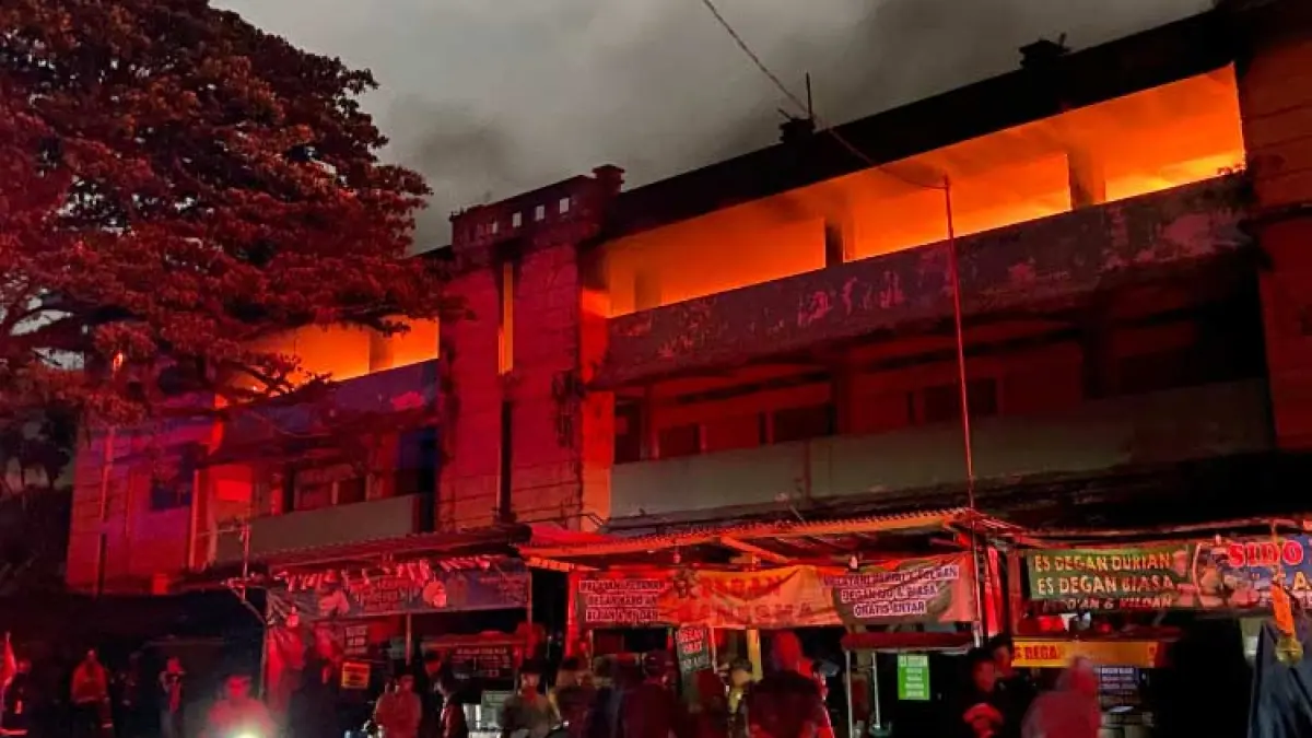 Kebakaran yang melanda Pasar Comboran Baru, Kota Malang, pada 2024 lalu. Foto: Times Indonesia