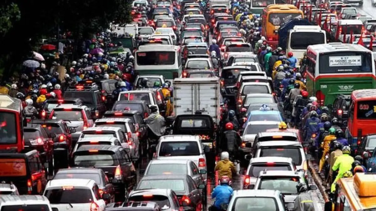 Ilustrasi jalanan yang macet dan padat. Foto: iziklaim