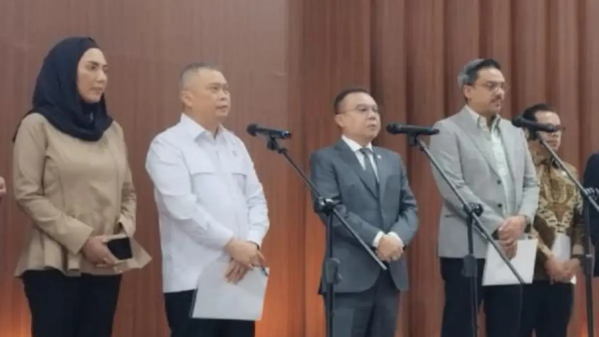 DPR dan Pemerintah umumkan perpres ojek online