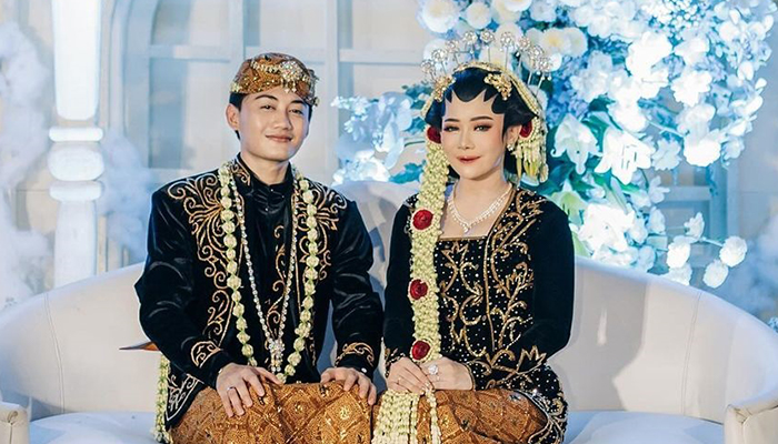 Riasan Paes Solo Putri yang Dikenakan Tiktokers Cahyanirynt