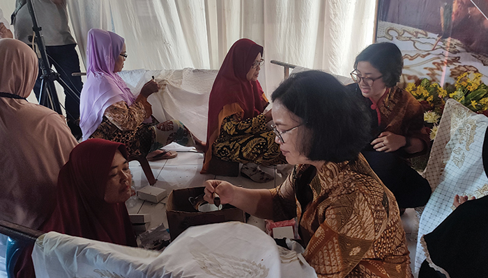 EKSIS: Salah batik Sragen dipamerkan di Kementerian Perindustrian, Jakarta, pekan lalu.