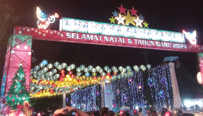 Spot Foto Lampion di Solo Jelang Nataru