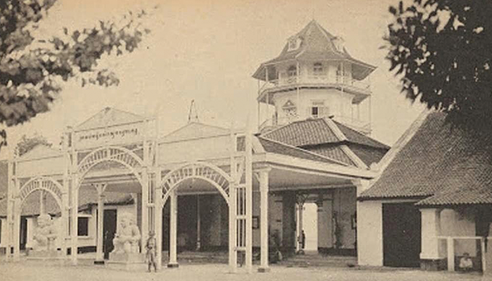 Panggung Sangga Buwana tahun 1930 sebelum direnovas