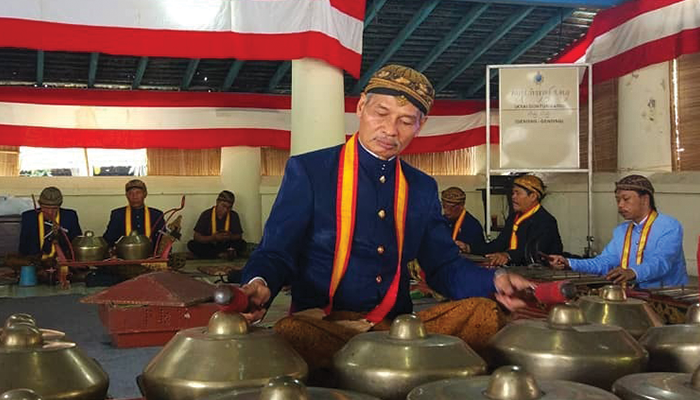 Gamelan Kanjeng Kyai Guntur Madu