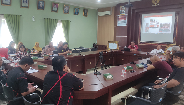 PEMAPARAN: Jumpa pers di RSUD dr. Soediran Mangun Sumarso Wonogiri, kemarin (28/12).