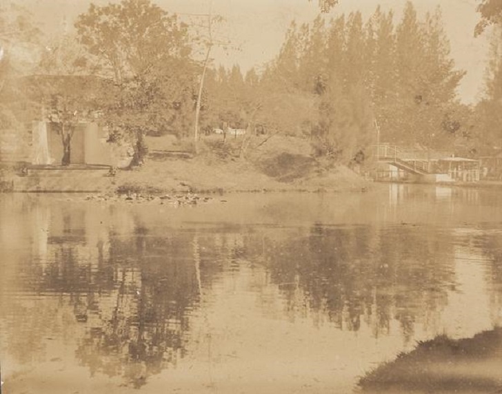 Segaran di kompleks Taman Sriwedari.