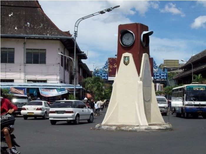 Potret Tugu Jam Pasar Gede di Kota Solo (DOK. SURAKARTA.GO.ID)