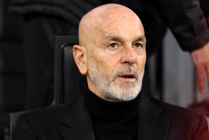Pelatih AC MIlan, Stafano Pioli (TWITTER/ @MILANPOSTS)