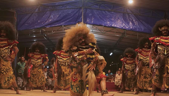 Penampilan Tari Turonggo Seto