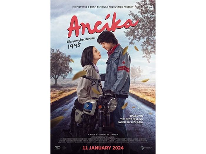 Poster Ancika: Dia yang Bersamaku 1995,  salah satu film yang akan tayang di bioskop Solo Raya bulan Januari (21CINEPLEX.COM)