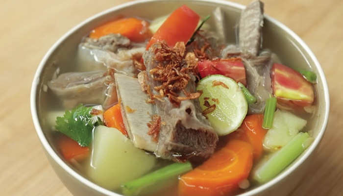 Sop Iga khas solo ala devina hermawan