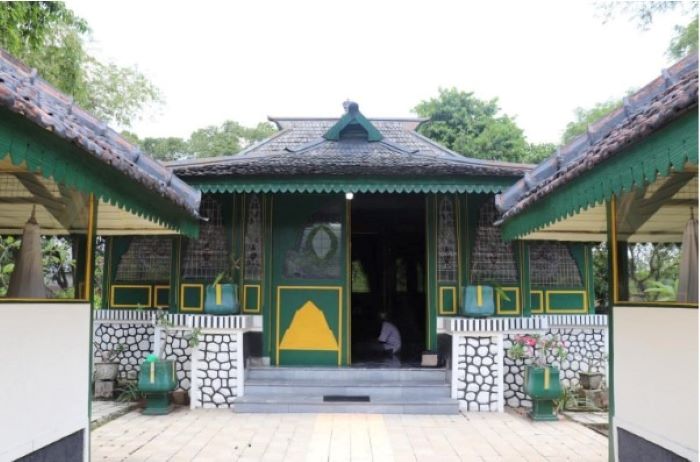 Potret Astana Oetara yang punya kaitan erat dengan Mangkunegara VI dan sejarah Kota Solo. (SURAKARTA.GO.ID)