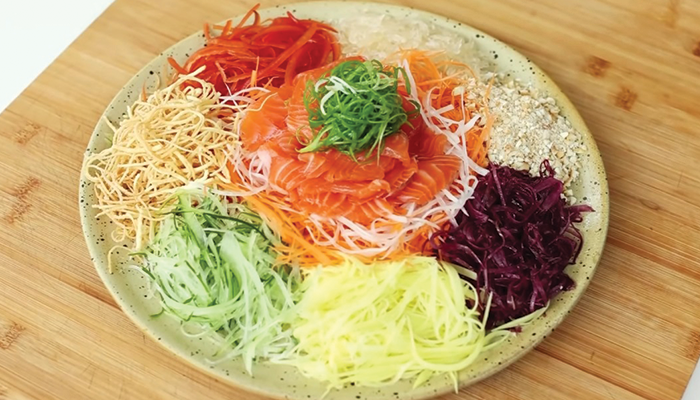 Yu Sheng khas imlek yang selalu dihidangkan ketika imlek