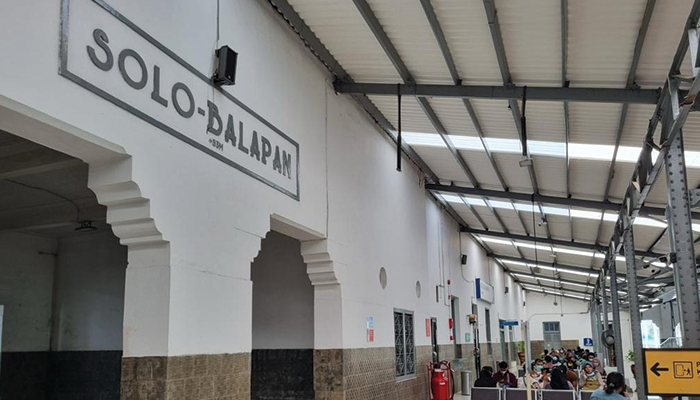 Stasiun Solo Balapan yang konon menyimpan misteri tentang sosok yang bisa menampakkan masa depan. (MAULIDA/ RADAR SOLO)