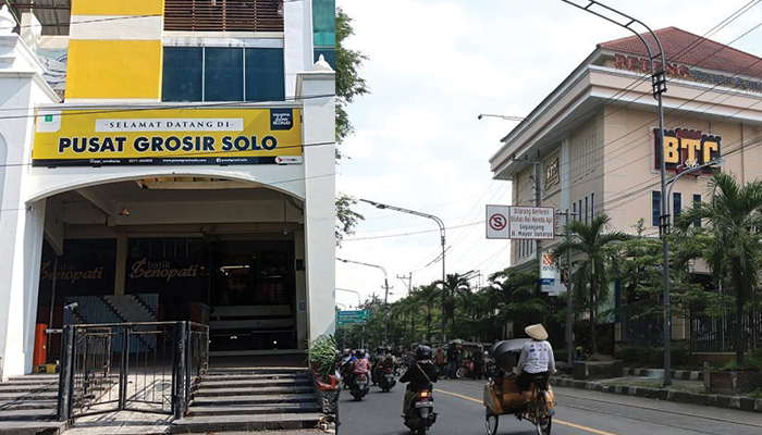 Beteng Trade Center dan Pusat Grosir Solo