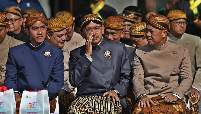 Kedekatan Gibran Wali Kota Solo dengan Gusti Bhre saat Peringatan HUT Kota Solo.