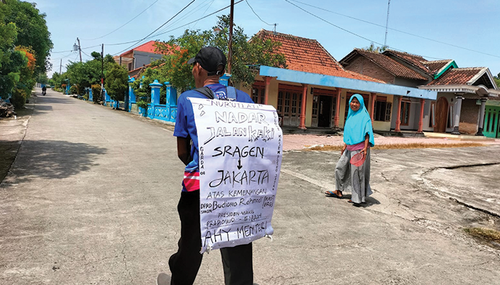 Ekspresi para pendukung capres. salah satunya Mariyo, 52, Warga Dukuh Jetak, Desa Pringanom