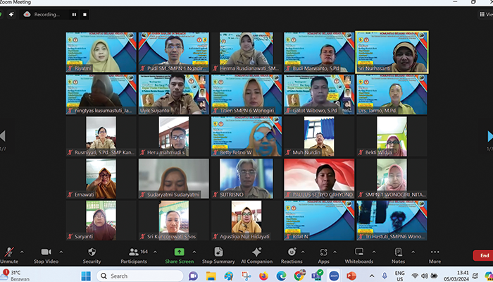 Suasana zoom meeting peserta dalam berbagi praktik baik Kreasi 01 Wonogiri.