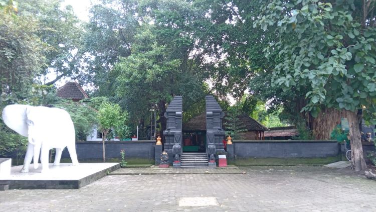 Petilasan Keraton Pajang yang letaknya tidak jauh dari Kota Solo ternyata menyimpan sebuah misteri (DOK. PRIBADI/ AHMAD KHOLIK)