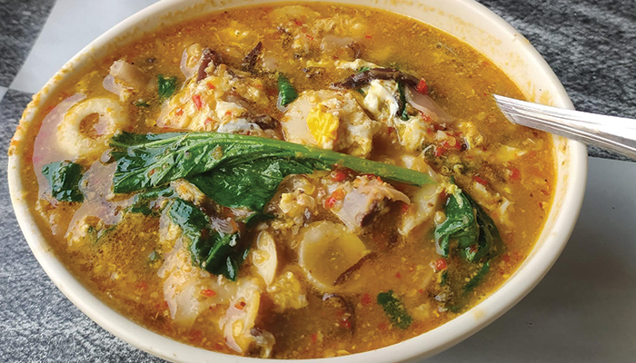 Semangkuk Seblak yang cocok dinikmati saat Solo sedang dilanda hujan.