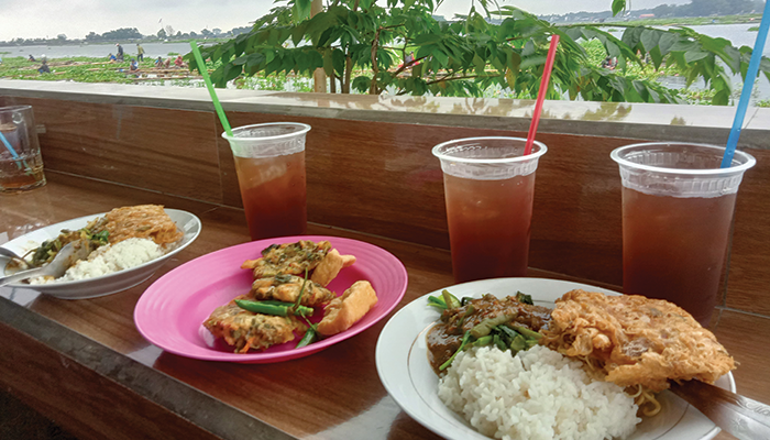 Menu Makanan Basecamp Walidi Waduk Cengklik.
