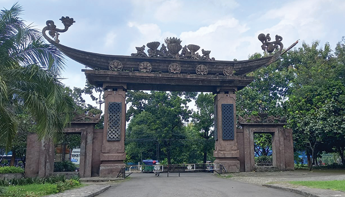 Gapura Kapal di ISI Surakarta.