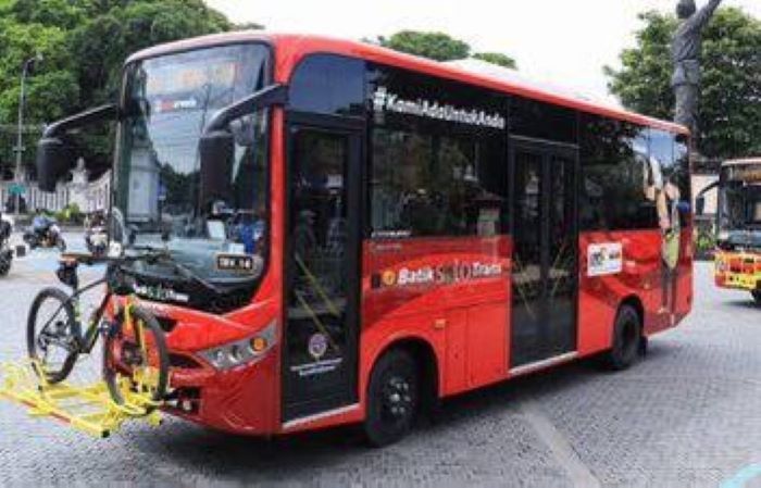 Transportasi Ramah Sepeda: BST sebagai solusi praktis bagi pengguna sepeda. (DOK. PARIWISATA SOLO)
