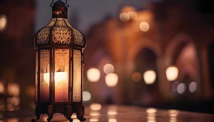 Keistimewaan di 10 hari kedua bulan Ramadhan.