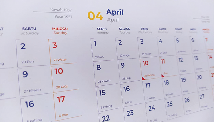 Kalender Masehi 2024 yang masih menggunakan pasaran dan bulan Jawa.