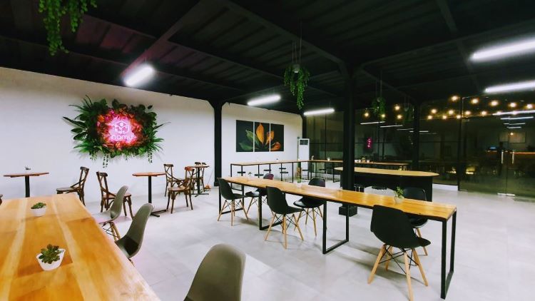 Salah satu tempat yang direkomendasikan untuk warga Solo penggemar kuliner Korea. (INSTAGRAM   NAMU KOREAN CAFE SOLO)