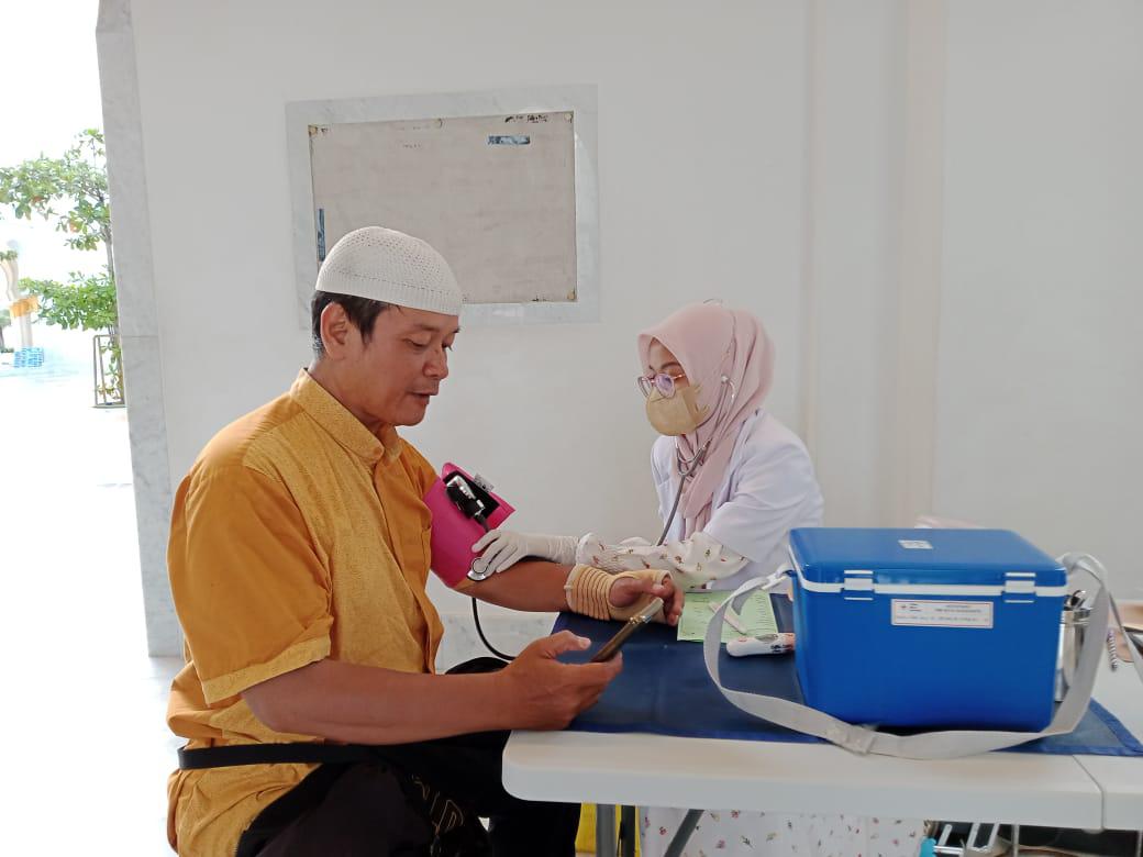 Ilustrasi donor darah. (AHMAD KHAIRUDIN/ RADAR SOLO)