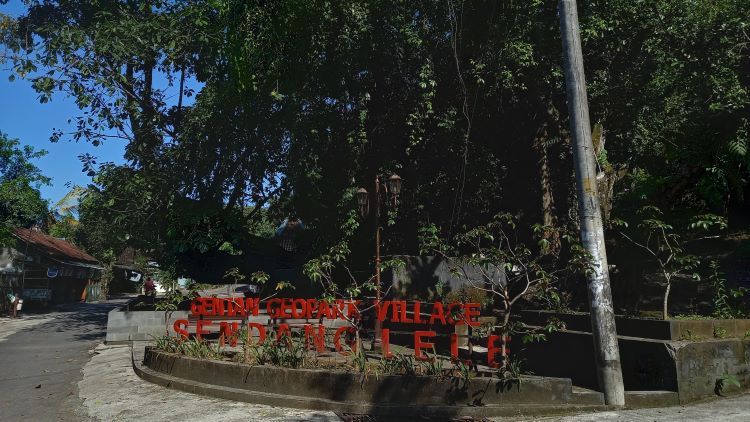 Salah satu destinasi wisata Sukoharjo yang terkenal dengan kisah mistisnya, Sendang Lele. (DOK. PRIBADI/ SISCA)