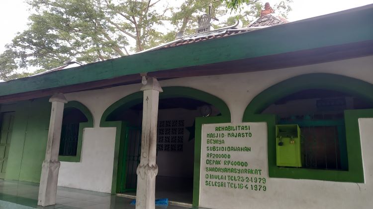 Masjid Tiban peninggalan dari Eyang Ageng Sutawijaya berada di Majasto, Sukoharjo. (DOK. PRIBADI/ SISCA)