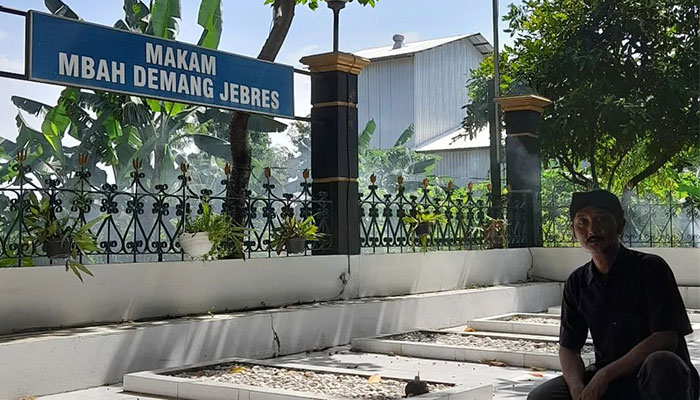 Makam Mbah Demang Jebres di Kecamatan Jebres, Kota Surakarta